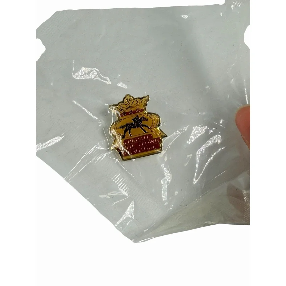 Vtg Preakness lapel pin Lot Of  19 Bundle Horse Race‎ Memorabilia Pimlico